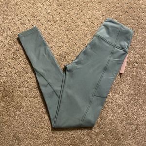 Incredible Essential Legging by Victoria Secret